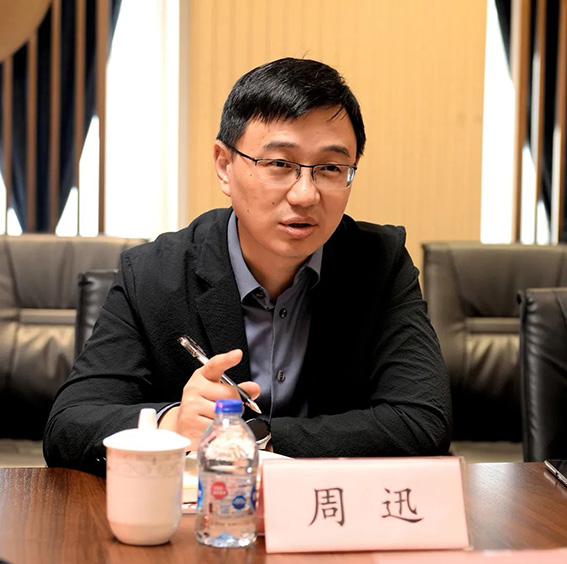 上海安全防范報(bào)警協(xié)會(huì)理事長周迅w.jpg