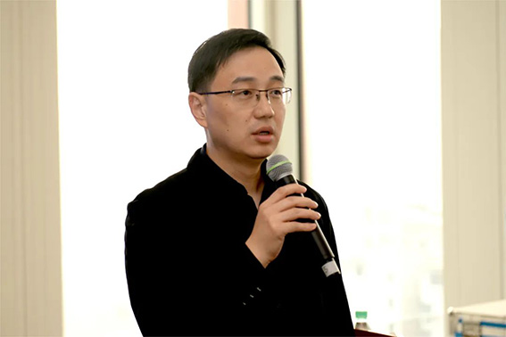 內(nèi)保處處長(zhǎng)、協(xié)會(huì)理事長(zhǎng)周迅講話w.jpg